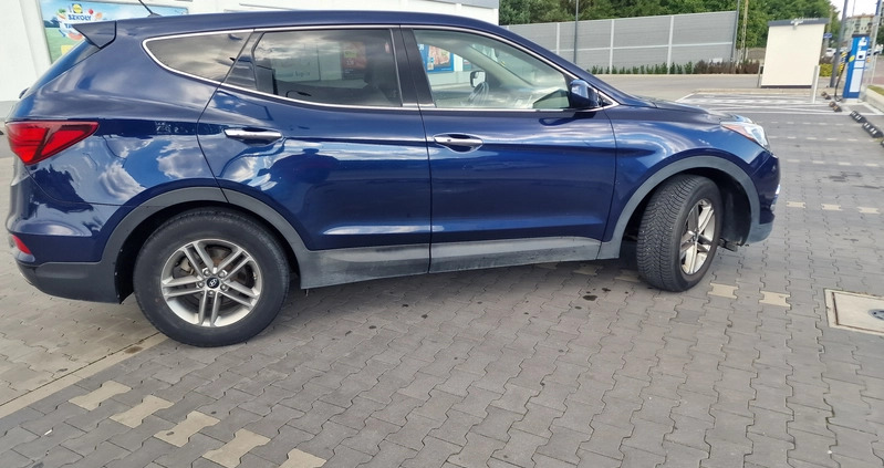 Hyundai Santa Fe cena 72500 przebieg: 102000, rok produkcji 2017 z Hrubieszów małe 79